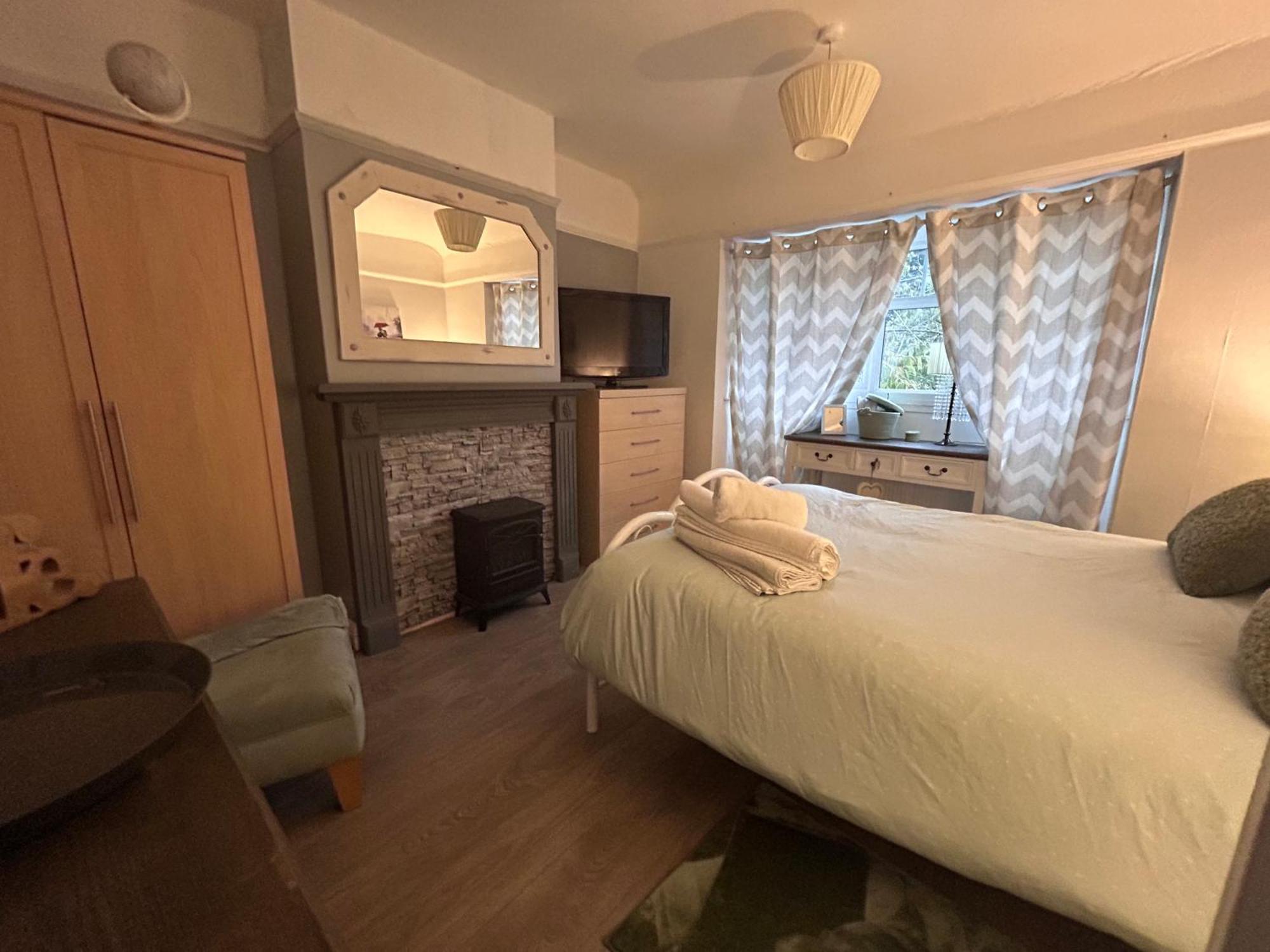 Redditch Rest Near Town Centre & Transport Links公寓 外观 照片
