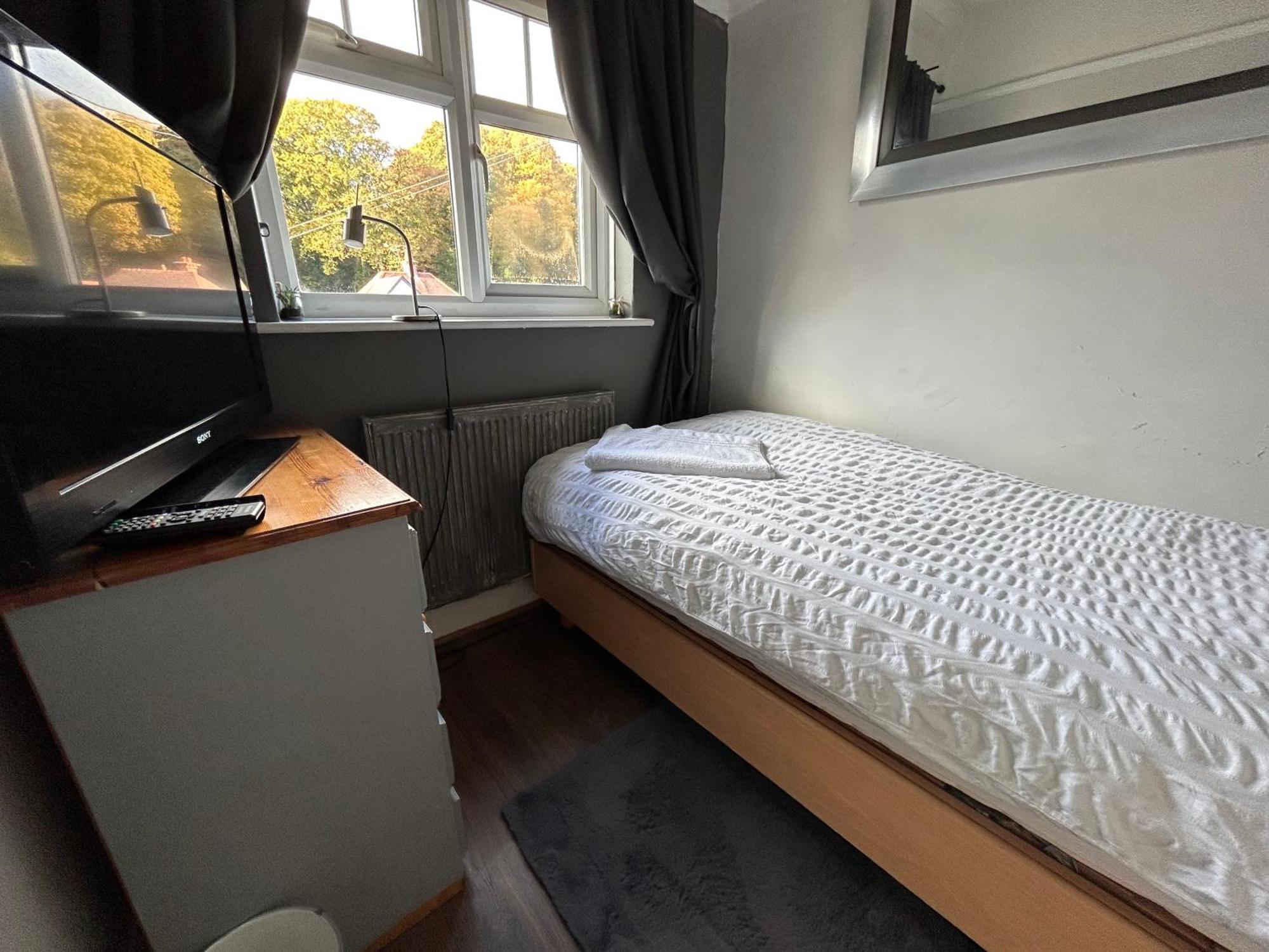 Redditch Rest Near Town Centre & Transport Links公寓 外观 照片