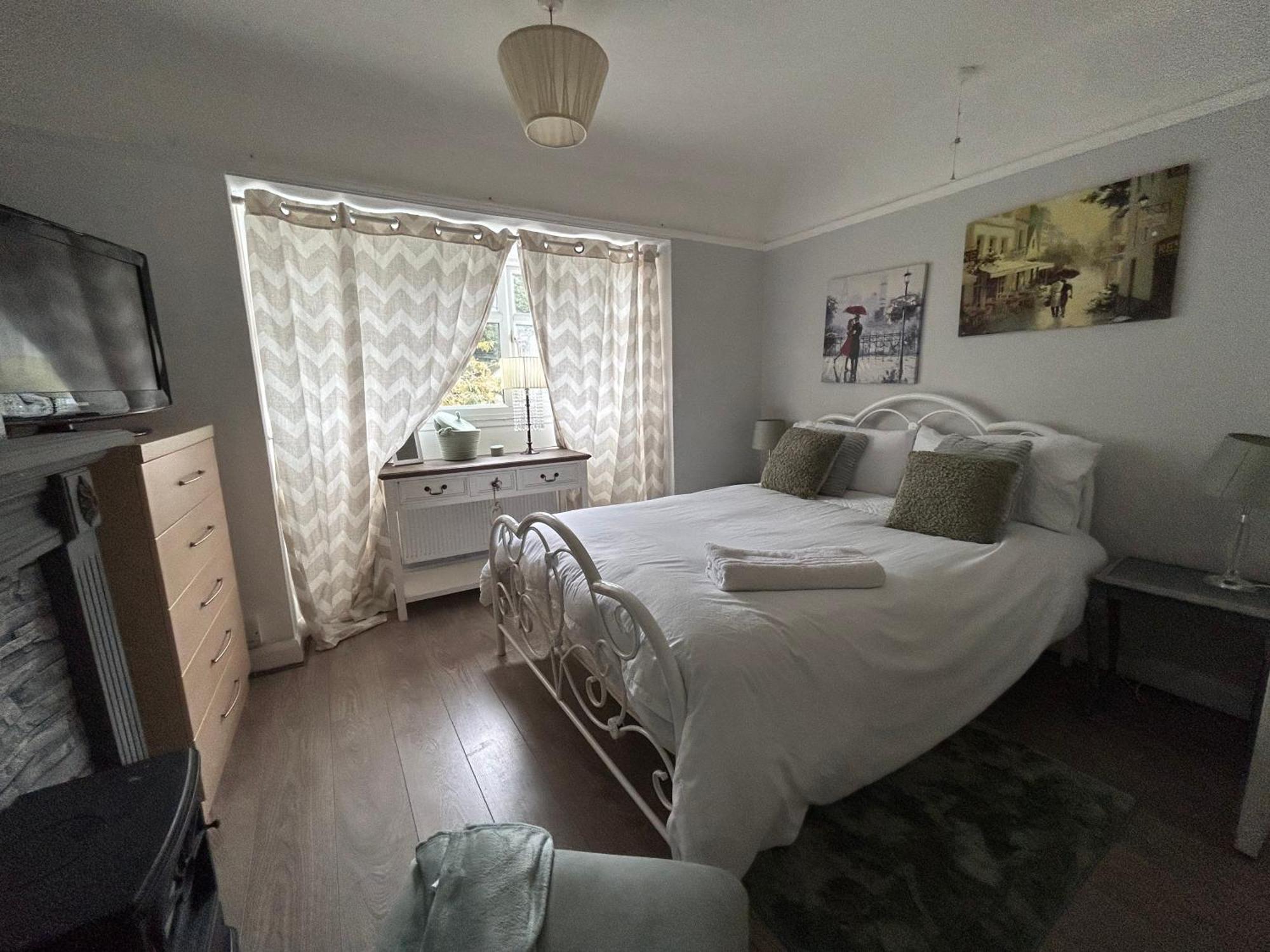 Redditch Rest Near Town Centre & Transport Links公寓 外观 照片