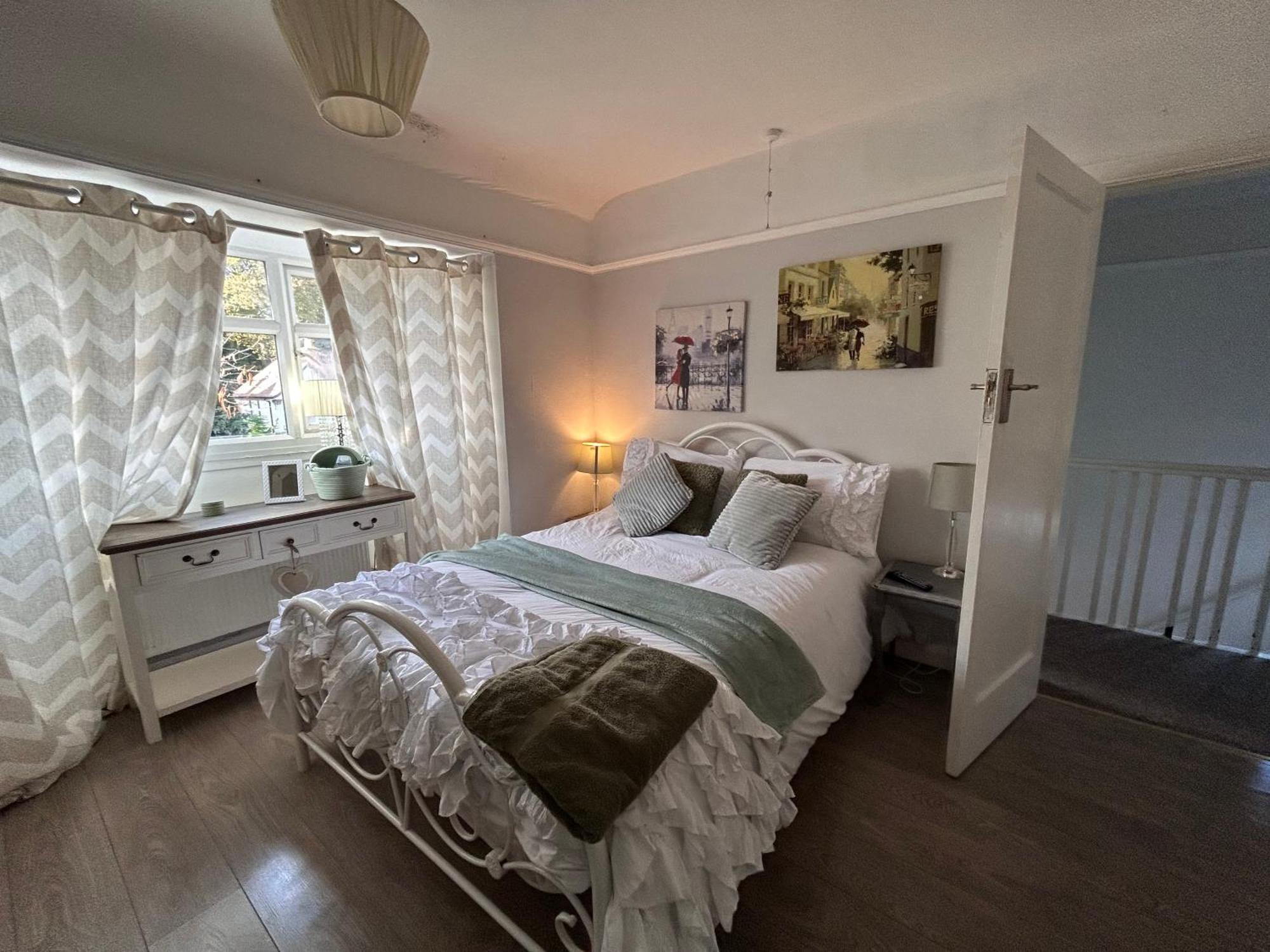 Redditch Rest Near Town Centre & Transport Links公寓 外观 照片