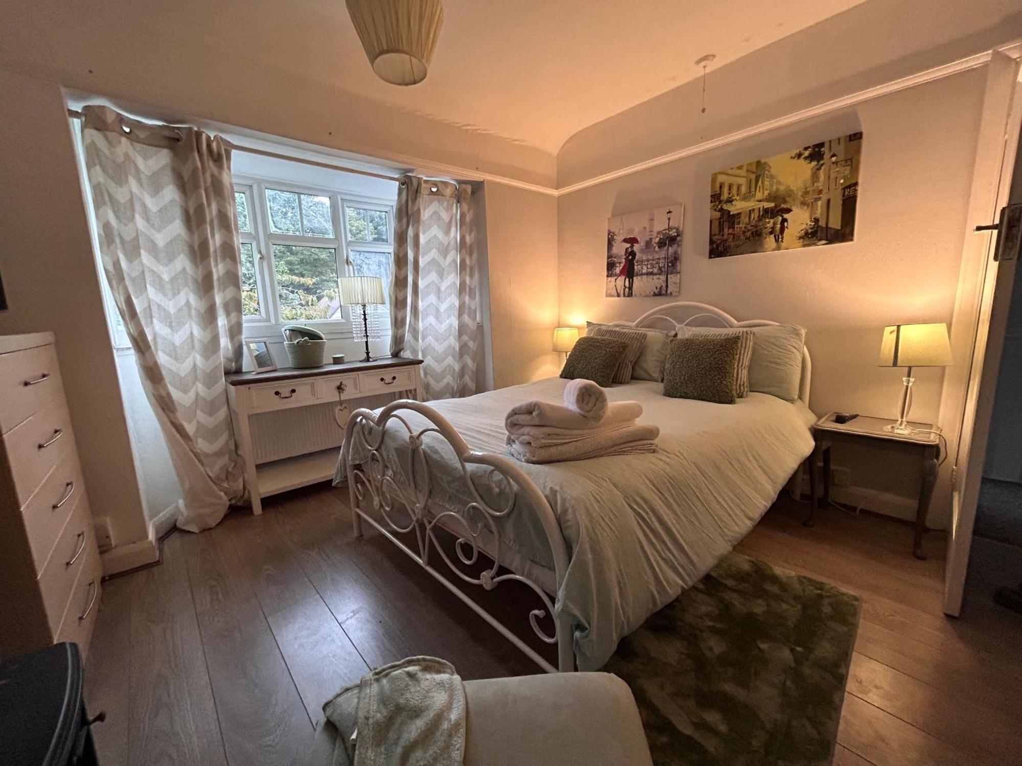 Redditch Rest Near Town Centre & Transport Links公寓 外观 照片