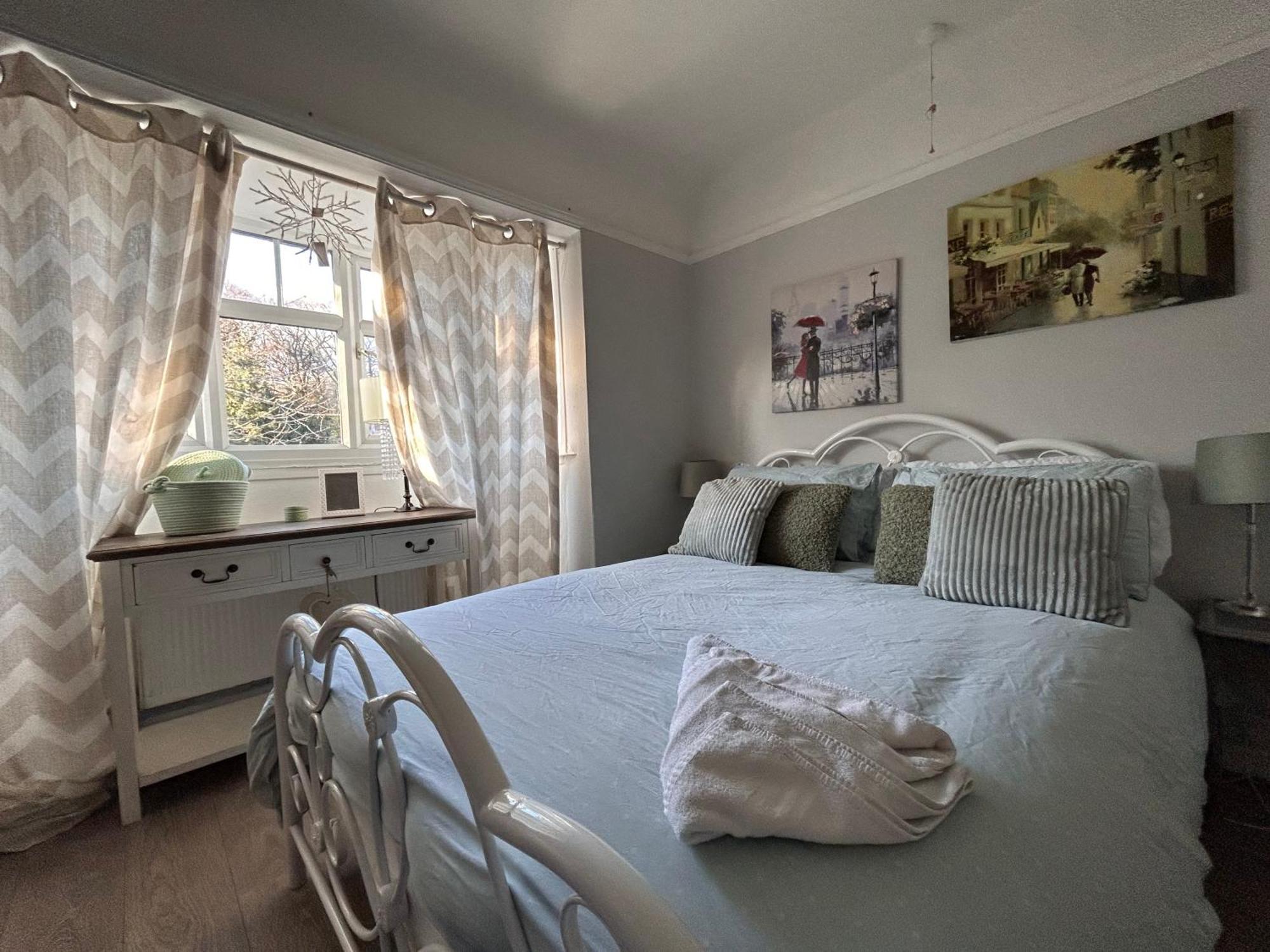 Redditch Rest Near Town Centre & Transport Links公寓 外观 照片